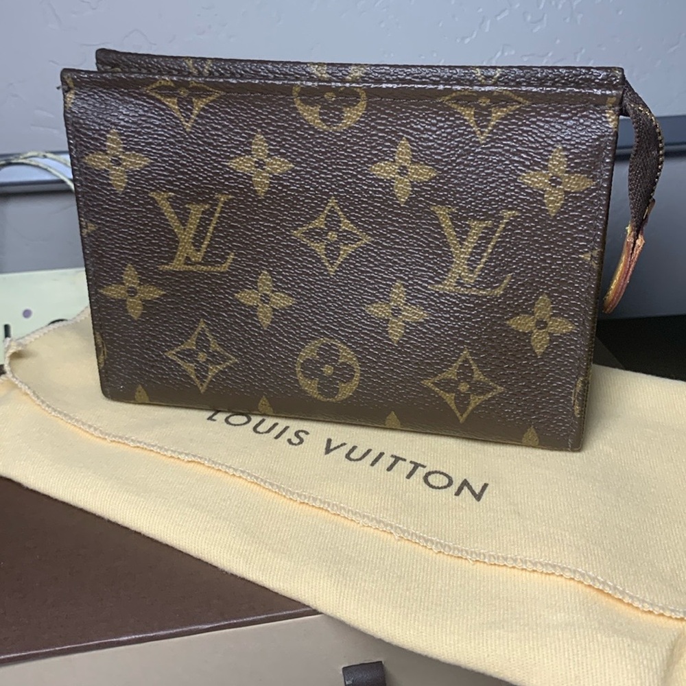Louis Vuitton Monogram Pouch